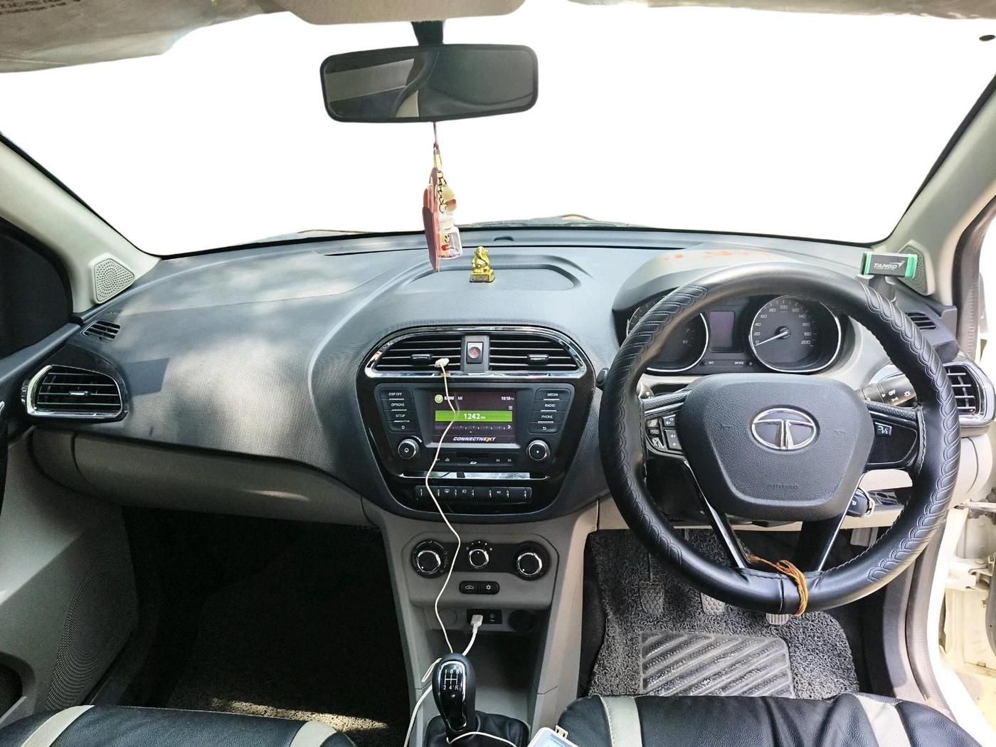 2019 Tata Tiago XZ PETROL, Petrol, Manual, 62,370 km, interior