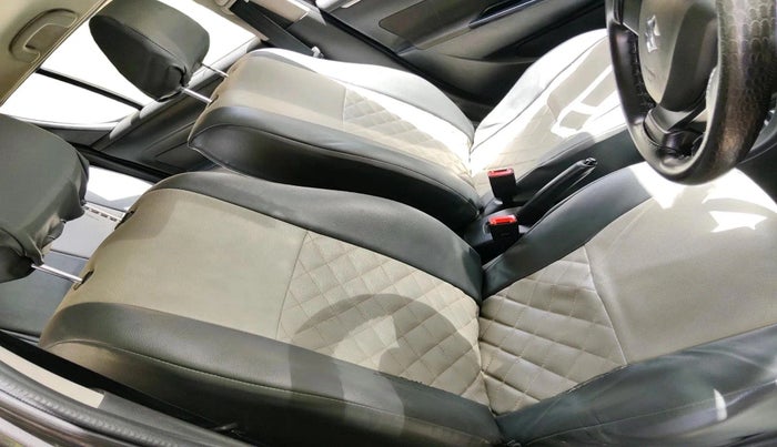2017 Maruti Swift LXI (O), Petrol, Manual, 38,381 km, interior