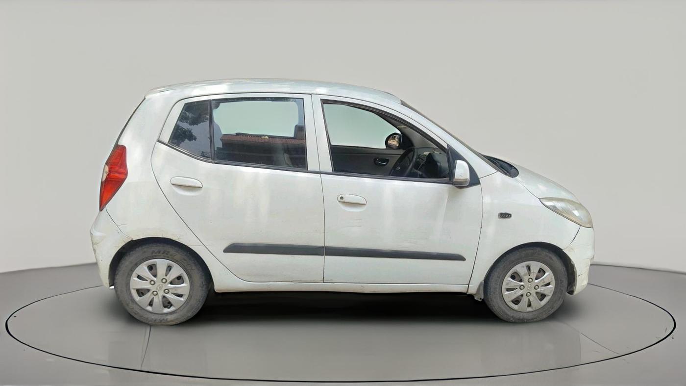 2011 Hyundai i10 MAGNA 1.2, CNG, Manual, 1,08,600 km, exterior