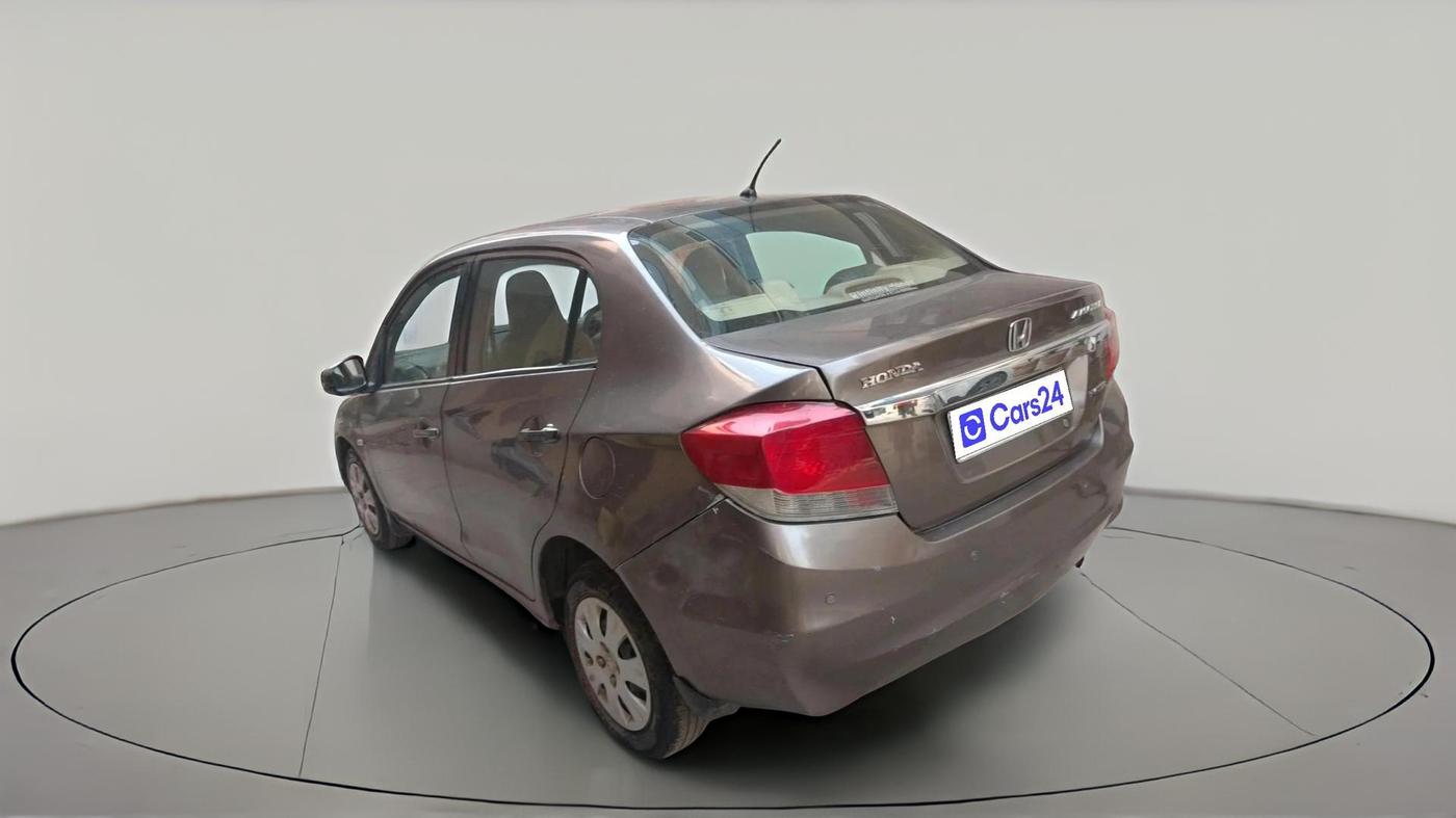 2015 Honda Amaze 1.2L I-VTEC S, CNG, Manual, 1,13,861 km, exterior
