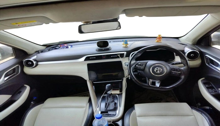 2022 MG ASTOR SAVVY 1.5 CVT, Petrol, Automatic, 40,083 km, interior