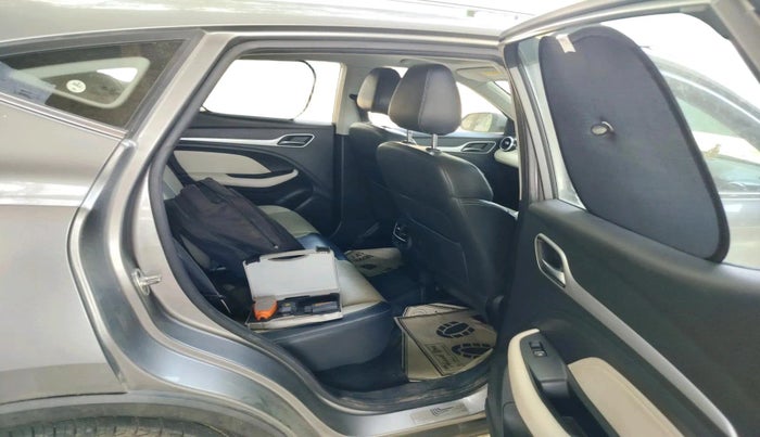 2022 MG ASTOR SAVVY 1.5 CVT, Petrol, Automatic, 40,083 km, interior