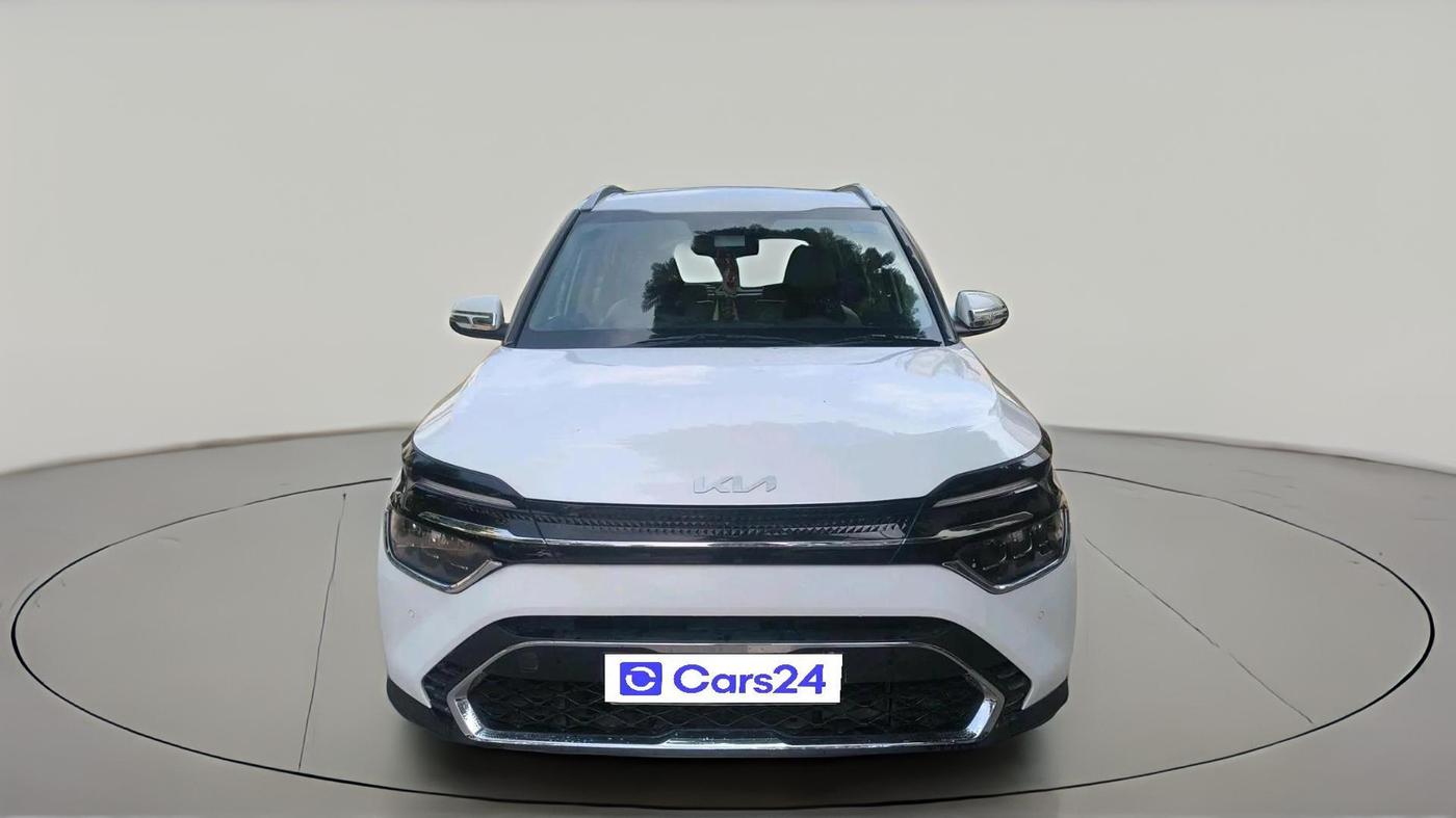 2022 KIA CARENS LUXURY PLUS 1.4 PETROL 7 STR, Petrol, Manual, 60,708 km, exterior