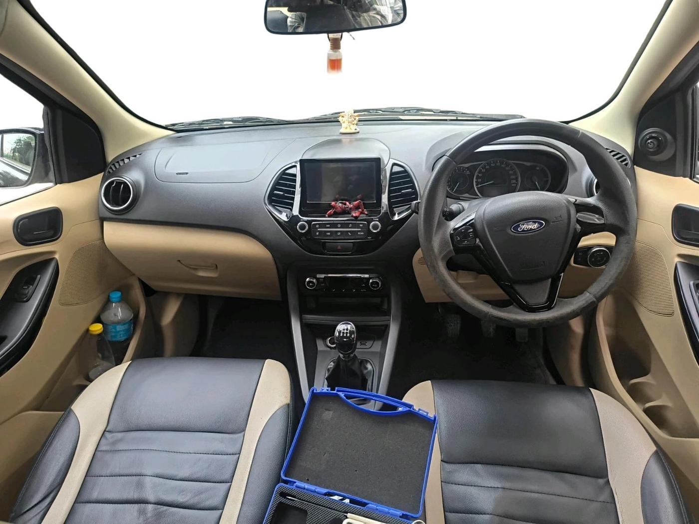 2018 Ford Figo Aspire TITANIUM 1.2 PETROL, Petrol, Manual, 83,124 km, interior
