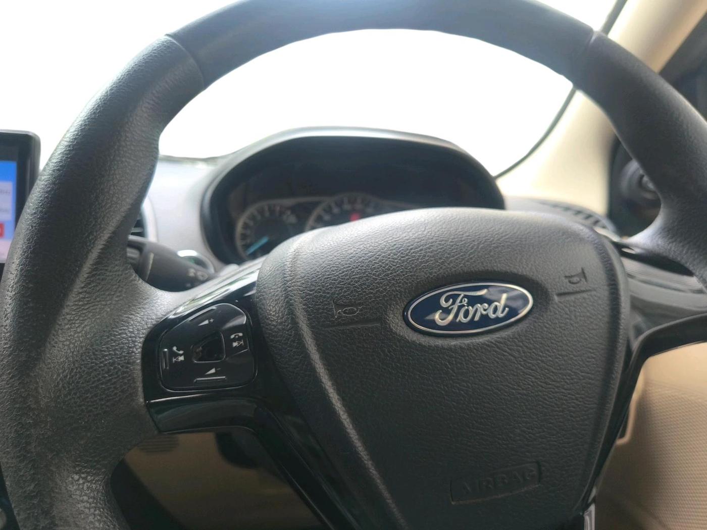 2018 Ford Figo Aspire TITANIUM 1.2 PETROL, Petrol, Manual, 83,124 km, interior