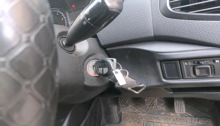 2018 Maruti Vitara Brezza VDI, Diesel, Manual, 73,380 km, interior