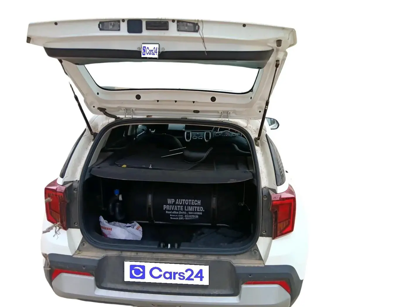 2025 KIA SONET HTE (O) 1.2 Petrol MT, CNG, Manual, 2,700 km, exterior