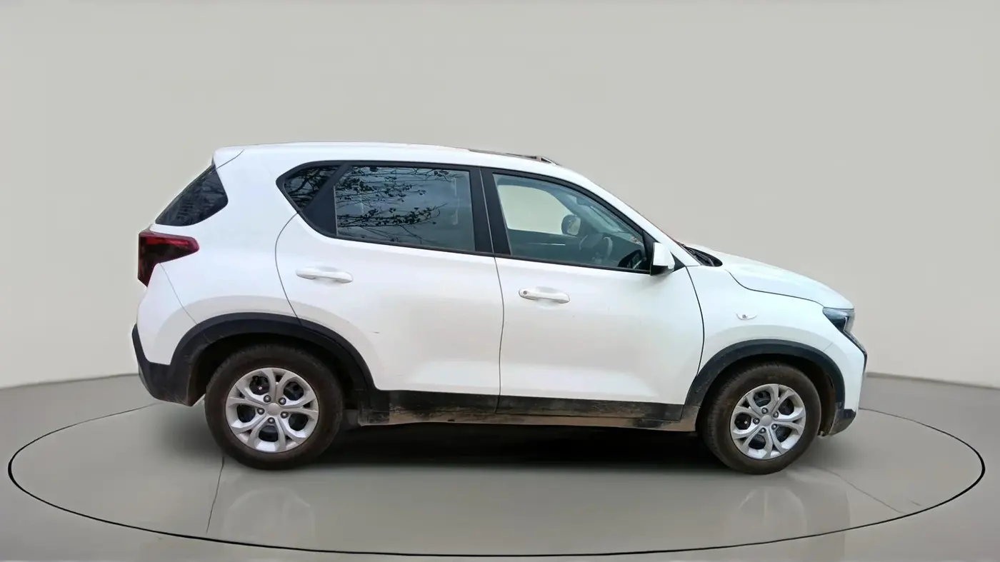 2025 KIA SONET HTE (O) 1.2 Petrol MT, CNG, Manual, 2,700 km, exterior