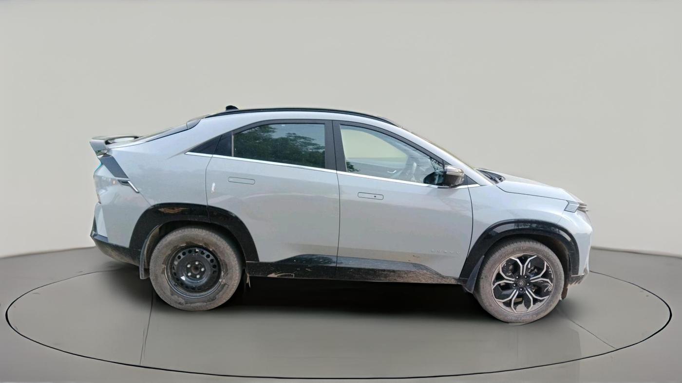 2024 Tata Curvv Creative Plus S 1.2 Petrol 6MT, CNG, Manual, 28,523 km, exterior