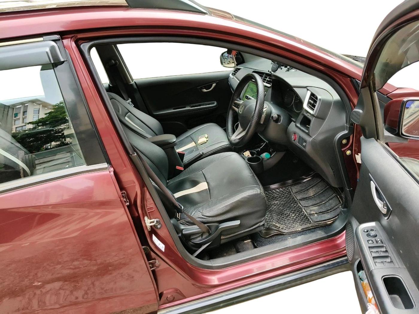2016 Honda BR-V 1.5L I-VTEC V CVT, Petrol, Automatic, 65,449 km, interior