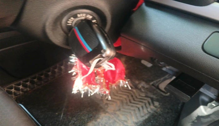 2016 Hyundai New Elantra 2.0 SX MT PETROL, Petrol, Manual, 71,273 km, interior