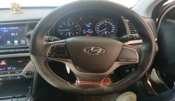 2016 Hyundai New Elantra 2.0 SX MT PETROL, Petrol, Manual, 71,273 km, interior