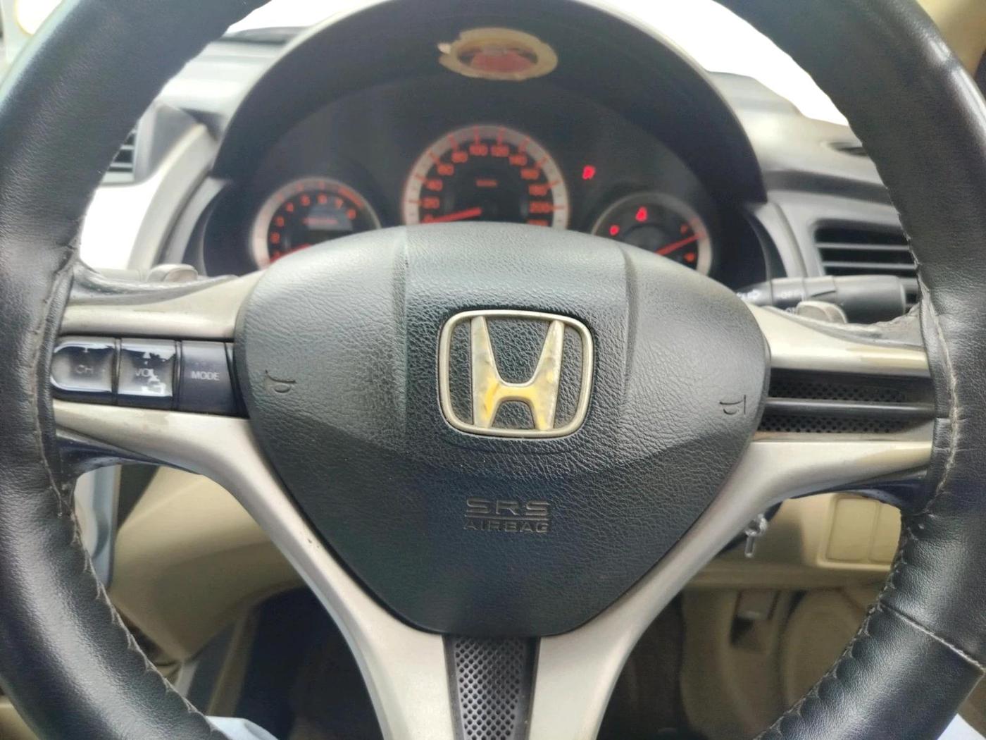 2011 Honda City 1.5L I-VTEC V AT, Petrol, Automatic, 2,86,824 km, interior