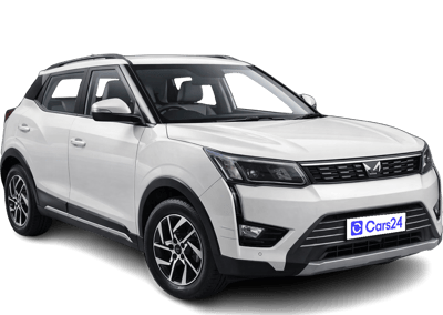 2023 Mahindra XUV300 - SUV - Diesel - Automatic - ₹9.00 lakh