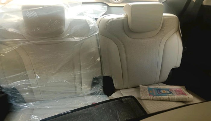 2024 Mahindra XUV700 AX 7 LUXURY P AT 7 STR, Petrol, Automatic, 8,201 km, interior