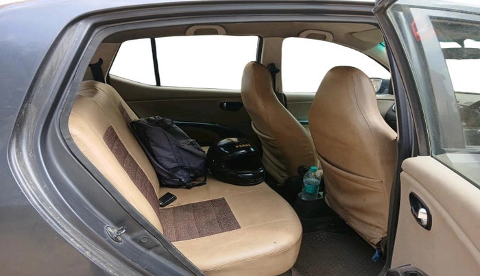 2012 Hyundai i10 MAGNA 1.2, CNG, Manual, 1,81,860 km, interior