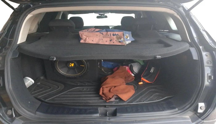 2022 Tata Harrier XTA PLUS 2.0L KRYOTEC DARK EDITION, Diesel, Automatic, 61,370 km, exterior