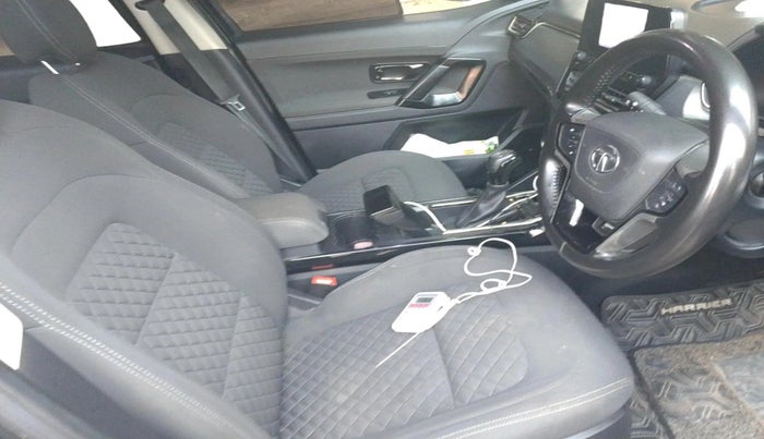 2022 Tata Harrier XTA PLUS 2.0L KRYOTEC DARK EDITION, Diesel, Automatic, 61,370 km, interior