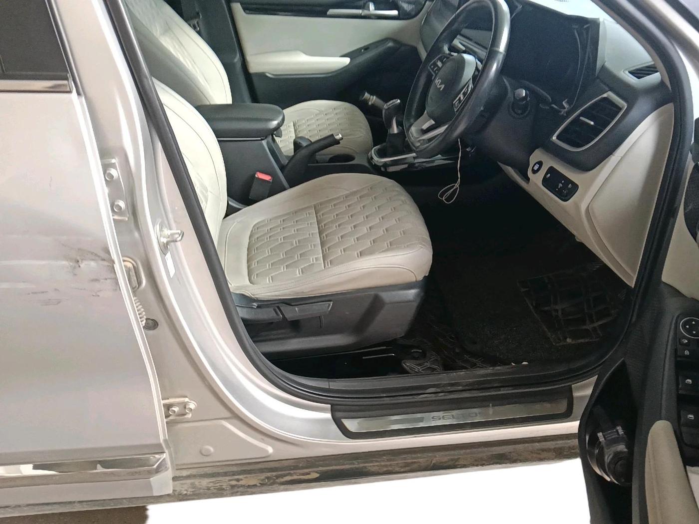 2022 KIA SELTOS HTX PETROL 1.5, Petrol, Manual, 84,928 km, interior
