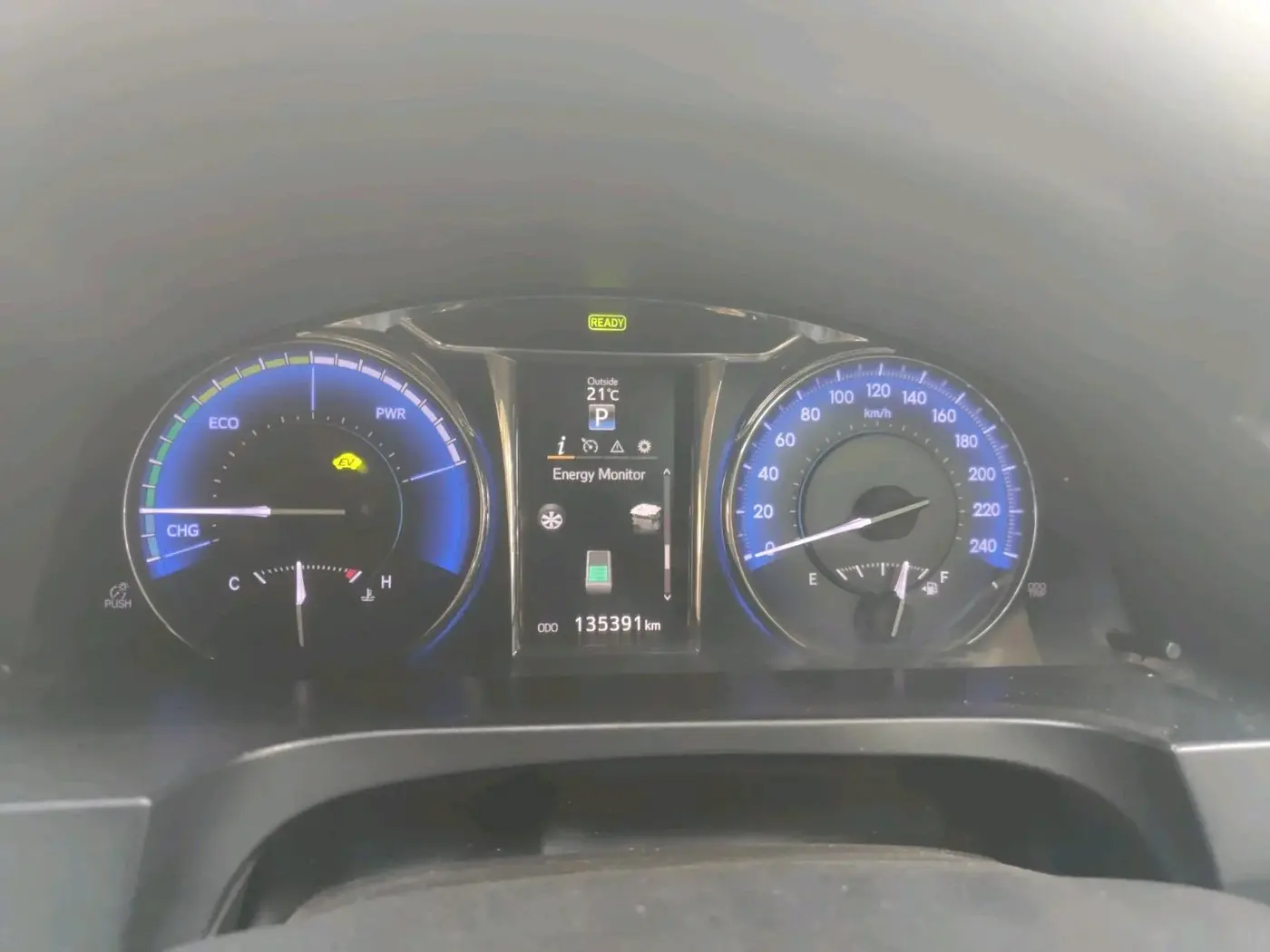 2016 Toyota Camry 2.5L AT, Petrol, Automatic, 1,38,000 km, interior
