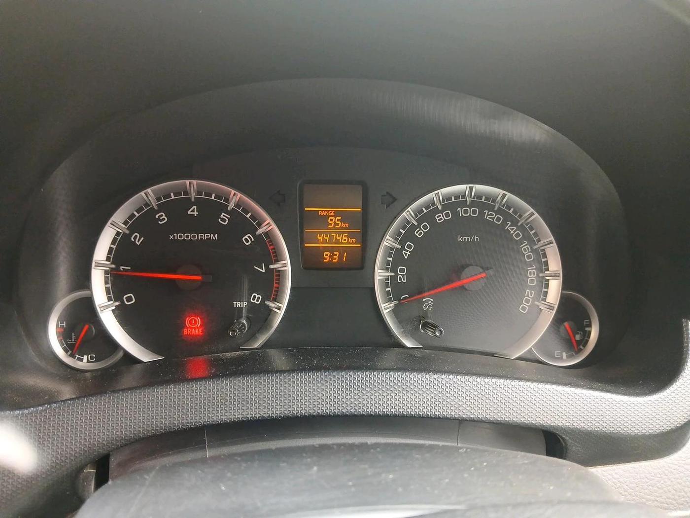 2013 Maruti Swift VXI, Petrol, Manual, 44,746 km, interior