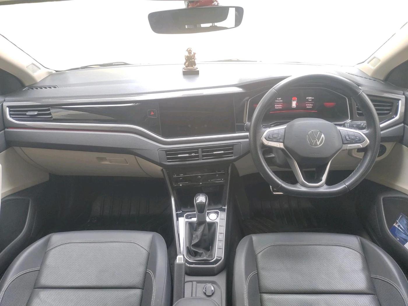 2022 Volkswagen VIRTUS GT PLUS TSI 1.5 EVO DSG, Petrol, Automatic, 27,384 km, interior