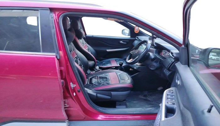 2022 Nissan MAGNITE XV PREMIUM TURBO (O), Petrol, Manual, 58,216 km, interior