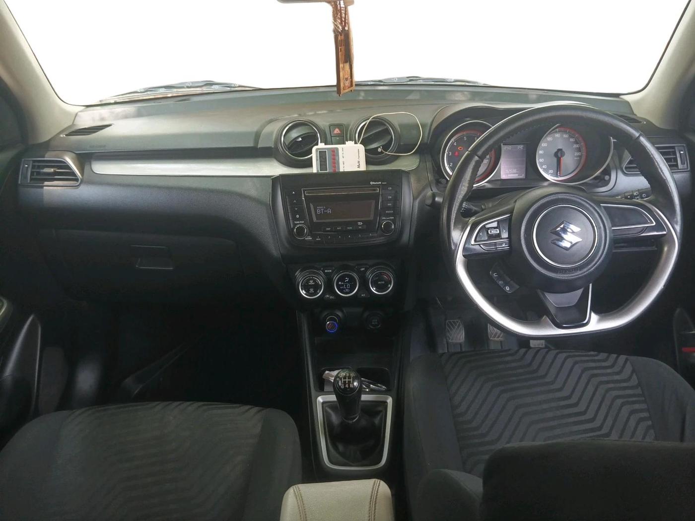 2020 Maruti Swift ZXI, Petrol, Manual, 92,687 km, interior