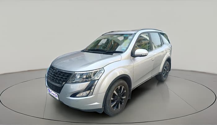 2018 Mahindra XUV500 W11 AT, Diesel, Automatic, 95,924 km, exterior