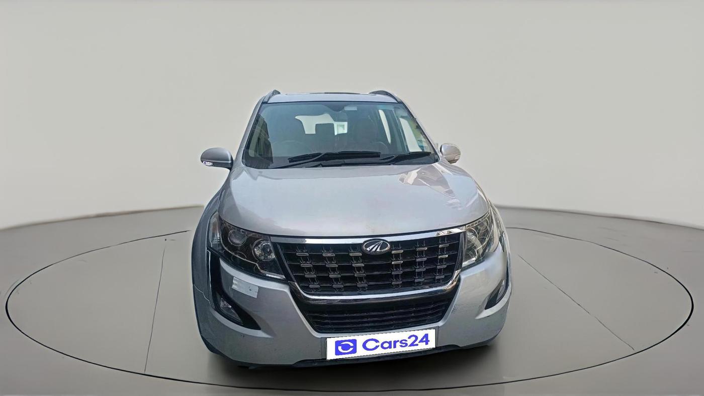 2018 Mahindra XUV500 W11 AT, Diesel, Automatic, 95,924 km, exterior