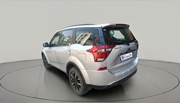 2018 Mahindra XUV500 W11 AT, Diesel, Automatic, 95,924 km, exterior