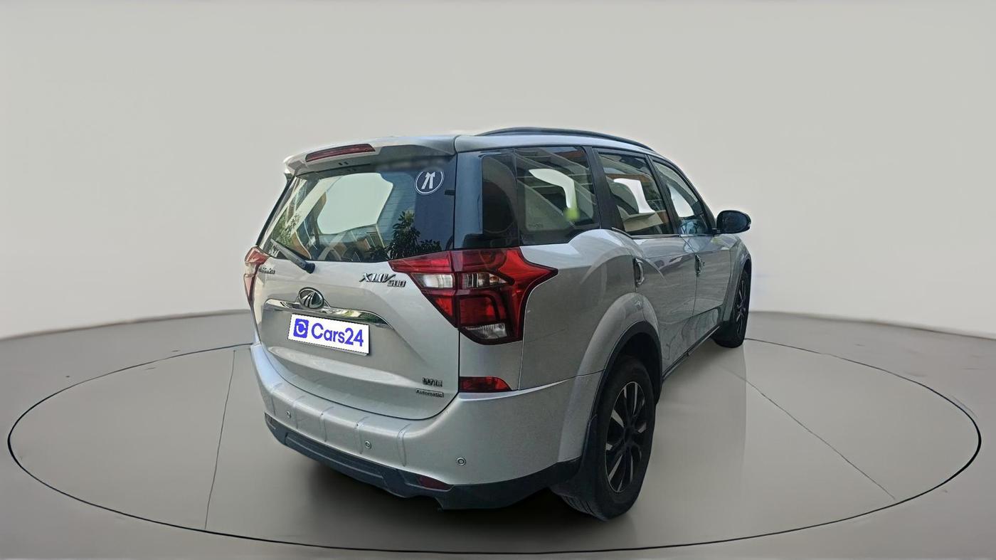 2018 Mahindra XUV500 W11 AT, Diesel, Automatic, 95,924 km, exterior