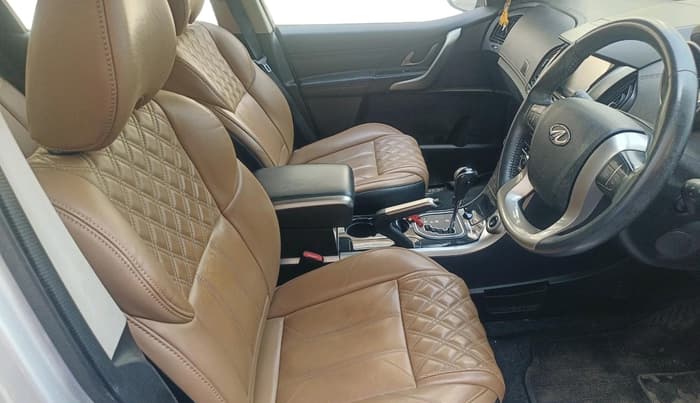 2018 Mahindra XUV500 W11 AT, Diesel, Automatic, 95,924 km, interior