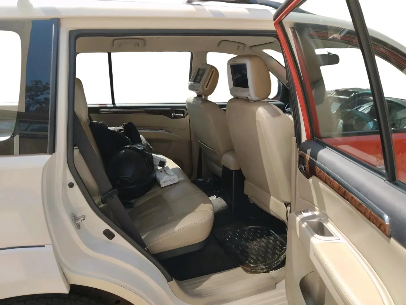 2017 Mitsubishi Pajero Sport 2.5 AT 4X2, Diesel, Automatic, 59,985 km, interior