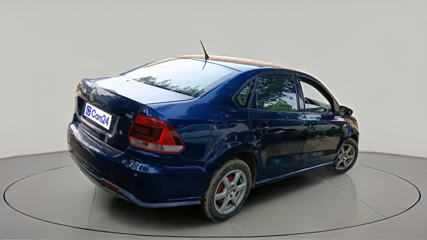 2014 Volkswagen Vento HIGHLINE PETROL AT, Petrol, Automatic, 1,55,631 km, exterior