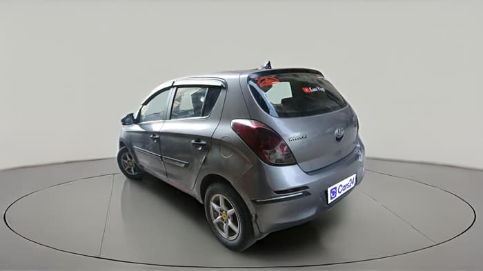 2012 Hyundai i20 SPORTZ 1.2, CNG, Manual, 1,21,373 km, exterior