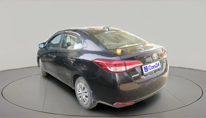 2018 Toyota YARIS G MT, Petrol, Manual, 1,18,962 km, exterior