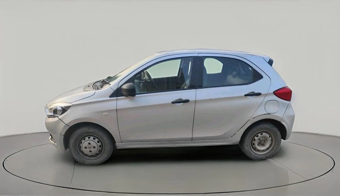 2016 Tata Tiago XM PETROL, Petrol, Manual, 1,20,042 km, exterior