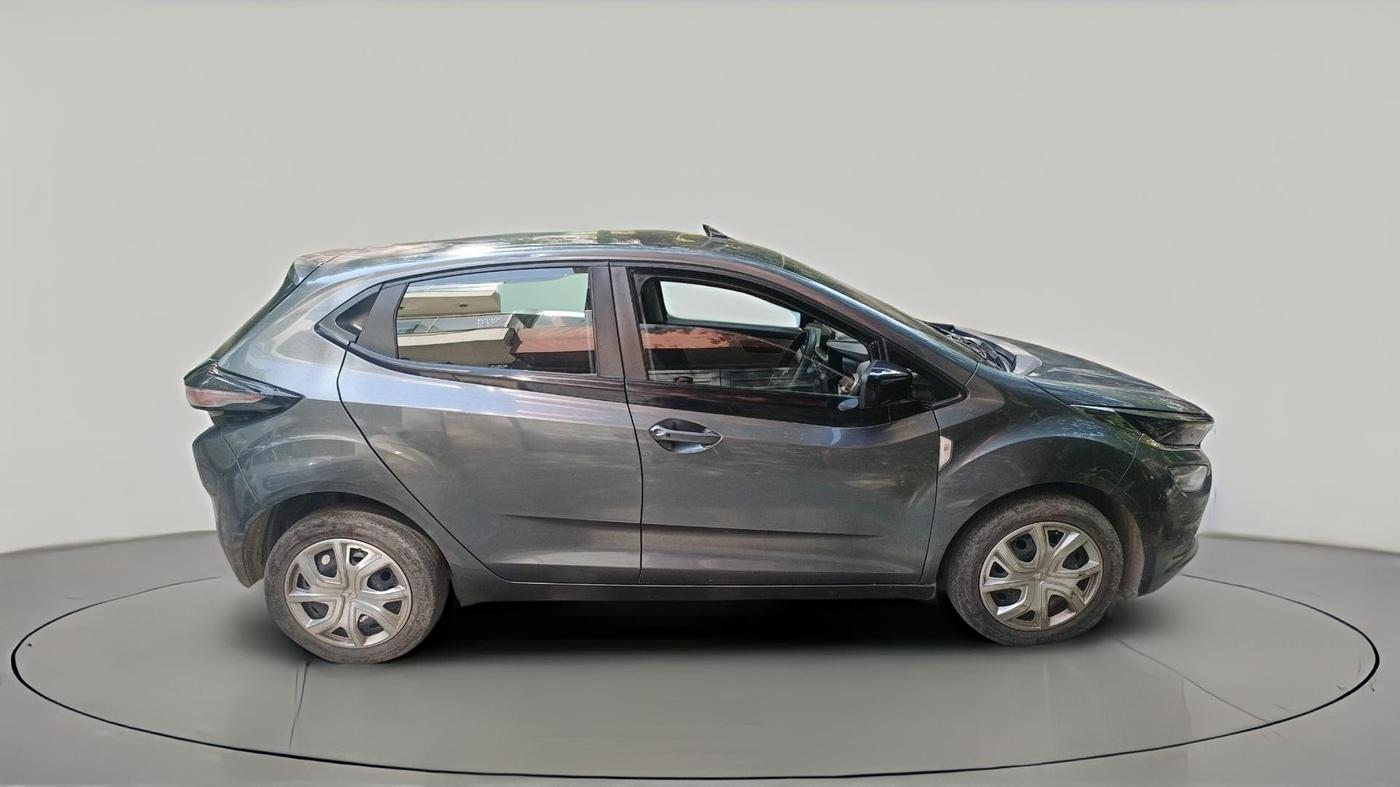 2021 Tata ALTROZ XT DIESEL, Diesel, Manual, 76,865 km, exterior