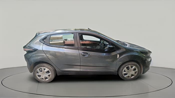 2021 Tata ALTROZ XT DIESEL, Diesel, Manual, 76,865 km, exterior