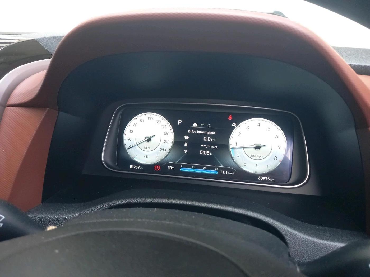 2024 Hyundai ALCAZAR 1.5 SIGNATURE (O) DCT 6STR TURBO P, Petrol, Automatic, 60,975 km, interior