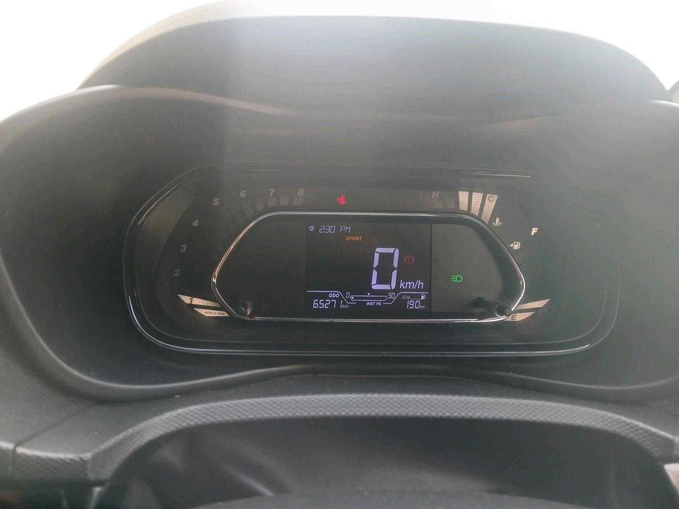 2023 Tata NEXON XZ PLUS PETROL DARK EDITION, Petrol, Manual, 65,271 km, interior