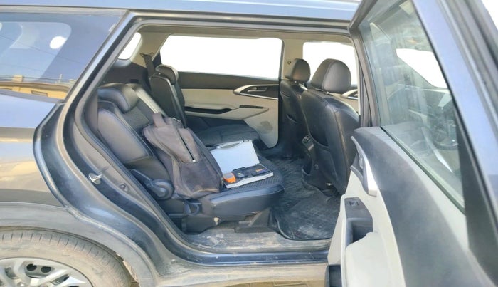 2022 KIA CARENS PRESTIGE 1.5 DIESEL 7 STR, Diesel, Manual, 94,418 km, interior