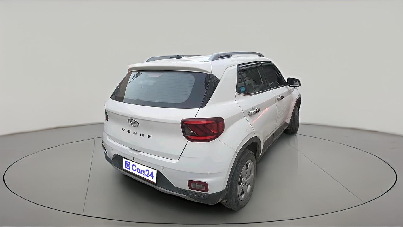 2021 Hyundai VENUE S 1.2, Petrol, Manual, 24,826 km, exterior