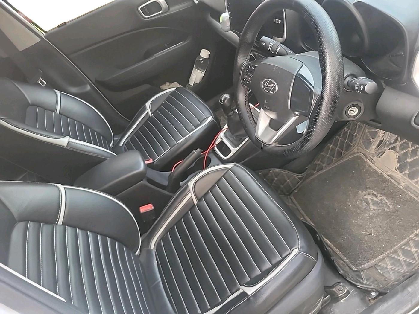 2021 Hyundai VENUE S 1.2, Petrol, Manual, 24,826 km, interior