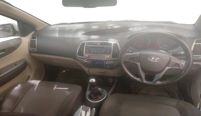 2013 Hyundai i20 SPORTZ 1.2, Petrol, Manual, 81,410 km, interior