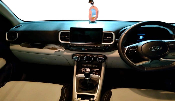 2023 Hyundai VENUE SX 1.2 PETROL, Petrol, Manual, 29,930 km, interior