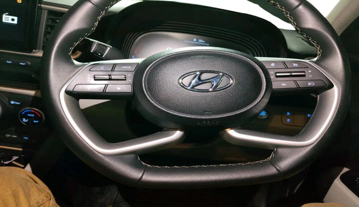 2023 Hyundai VENUE SX 1.2 PETROL, Petrol, Manual, 29,930 km, interior