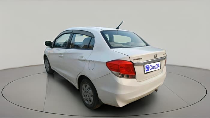 2014 Honda Amaze 1.2L I-VTEC E, CNG, Manual, 1,45,843 km, exterior