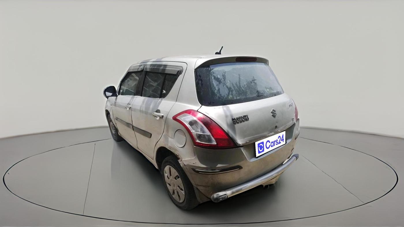 2017 Maruti Swift LXI (O), CNG, Manual, 93,792 km, exterior
